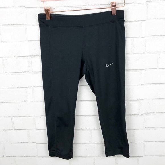 Nike Capris Dri-Fit Size Small - Picture 1 of 8